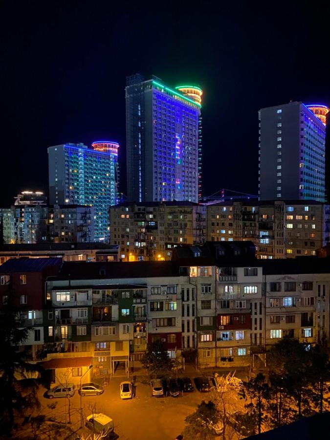 "Студия 24" - Посуточно И Помесячно Batumi Kültér fotó